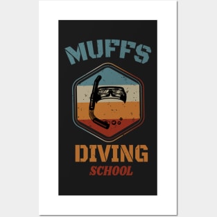 Muffs Diving School - Skull Retro Diving Lover gift Posters and Art